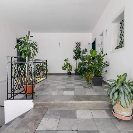 Guesthost - Palermo's Rooftop - With Panoramic Terrace Lägenhet