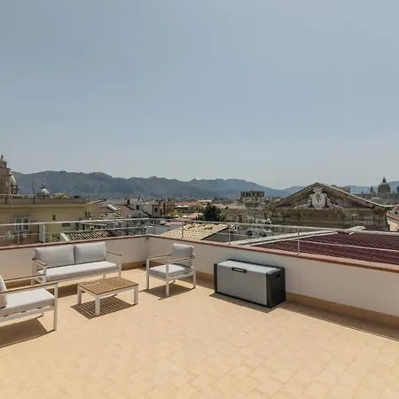 Guesthost - Palermo's Rooftop - With Panoramic Terrace Lägenhet *